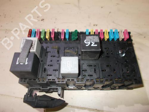 Used Fuse box Fuse box VW POLO Van Hatchback Van (6N1) 1.9 D (64 hp) 33507833 33507833