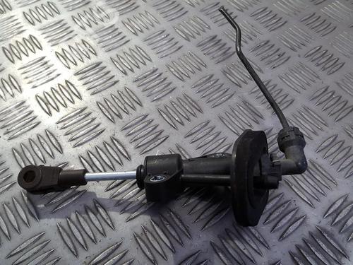 Used Clutch slave cylinder Clutch slave cylinder 35679042 35679042