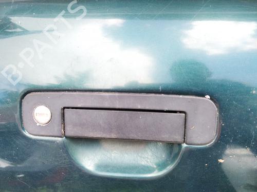 front-right-exterior-door-handle-audi-a4-b5-8d2-1994-1995-1996-1997-1998-1999-2000-2001-35505995 main image