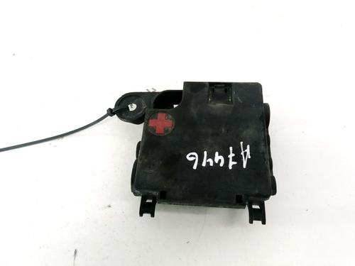 fuse-box-audi-a5-8t3-2007-2008-2009-2010-2011-2012-2013-2014-2015-2016-2017-32906016 main image