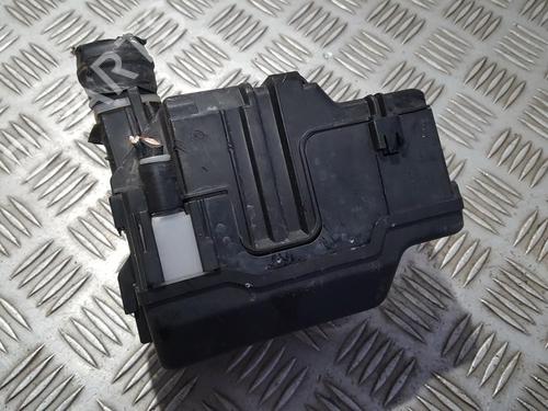 Used Fuse box Fuse box TOYOTA COROLLA Verso (_E12_) 1.8 VVT-i (ZZE122_, ZZE122R) (135 hp) 33502156 33502156