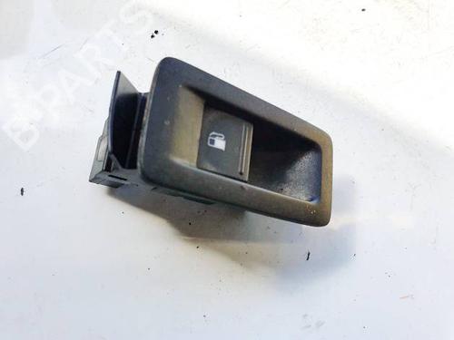 Kombi Kontakt / Stilkkontakt Kombi Kontakt / Stilkkontakt VW TOURAN (1T1, 1T2) 1.9 TDI (105 hp) 37085611 37085611
