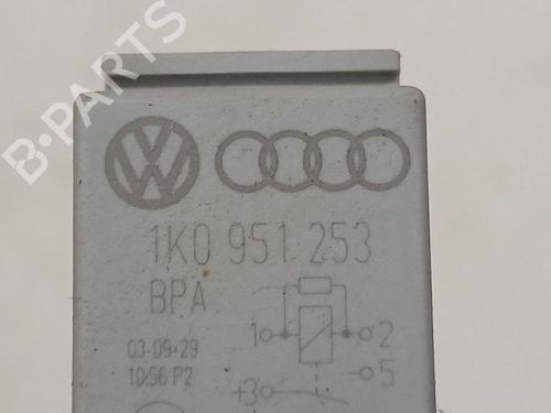 Electronic sensor VW TOURAN (1T1, 1T2) 2.0 TDI | BP32538448M84 - Image 4