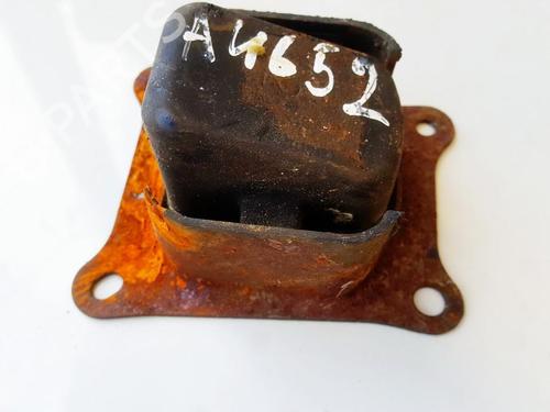Used Engine mount Engine mount TOYOTA PRIUS Liftback (_W2_) 1.5 Hybrid (NHW20_, NHW20R) (112 hp) 33523045 33523045