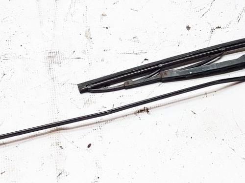 Used Front windshield wiper arm Front windshield wiper arm 33528369 33528369
