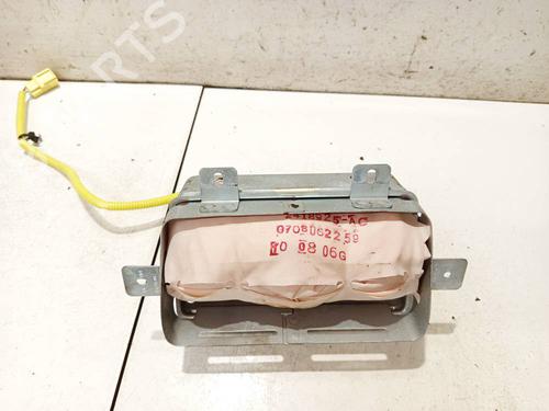 BP32549527C10 main image