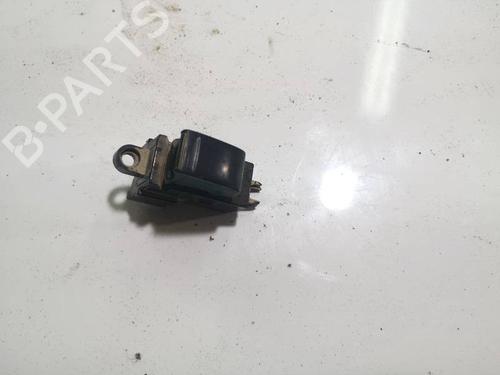 kombi-kontakt-stilkkontakt-nissan-primera-hatchback-p12-2002-32971596 main image