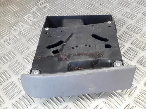 Cenicero Cenicero CHRYSLER VOYAGER / GRAND VOYAGER III (GS_, NS_) 2.4 i (151 hp) 35691466 35691466