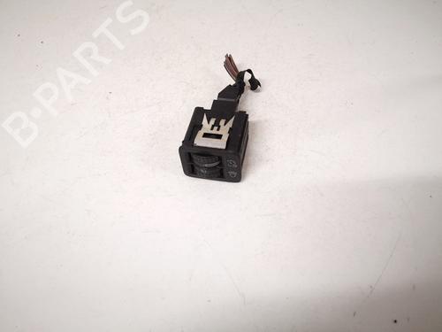 switch-vw-passat-b6-3c2-2005-2006-2007-2008-2009-2010-2011-35457792 main image