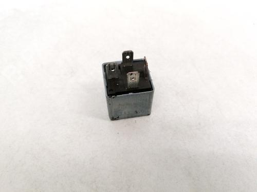 Electronic sensor VW PHAETON (3D1, 3D2, 3D3, 3D4, 3D6, 3D7, 3D8, 3D9) 3.2 V6 | BP32875257M84 - Image 2
