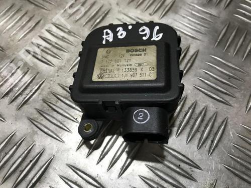 electronic-module-audi-a3-8l1-1996-1997-1998-1999-2000-2001-2002-2003-2004-2005-2006-33493229 main image