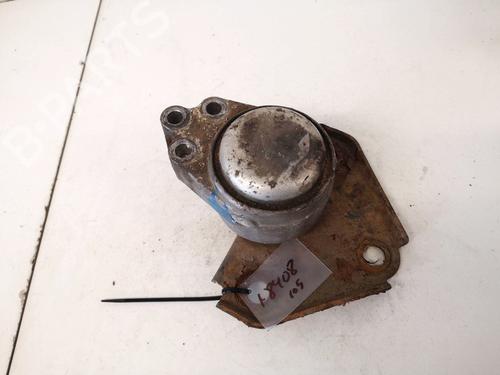 Used Engine mount Engine mount FORD FIESTA V (JH_, JD_) 1.4 16V (80 hp) 32915646 32915646