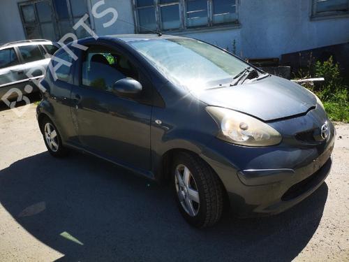 Brugte TOYOTA AYGO (_B1_) 1.0 (KGB10_, KGB10R) (68 hp) 4444240