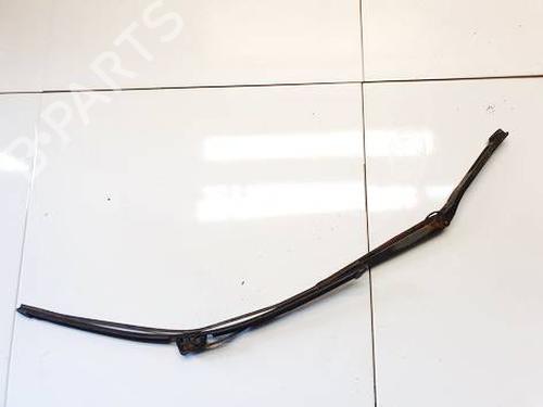 front-windshield-wiper-arm-hyundai-trajet-fo-1999-2000-2001-2002-2003-2004-2005-2006-2007-2008-32591436 main image