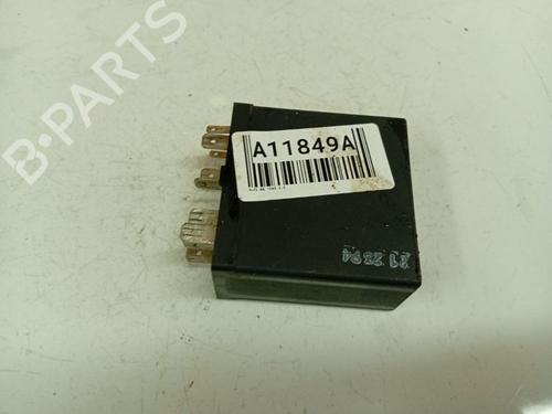 Electronic sensor AUDI 80 B4 Saloon (8C2) 2.0 E | BP40052513M84 - Image 3