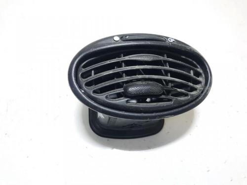 air-vent-ford-focus-i-daw-dbw-1998-1999-2000-2001-2002-2003-2004-2005-2006-2007-2008-2009-33504154 main image