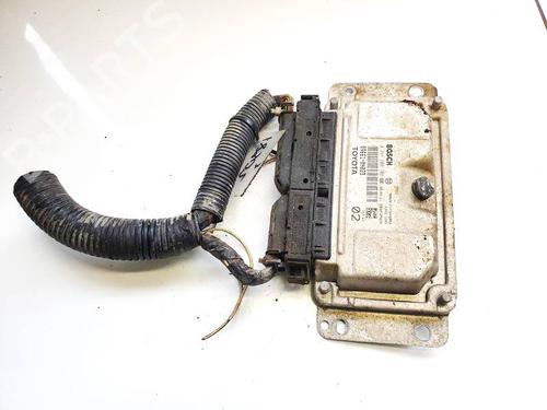 Used Engine control unit (ECU) Engine control unit (ECU) TOYOTA AYGO (_B1_) 1.0 (KGB10_, KGB10R) (68 hp) 32939311 32939311