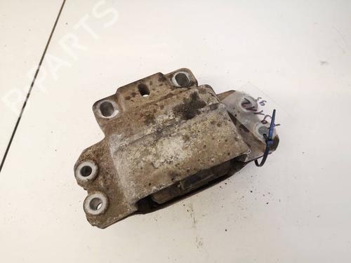 Used Engine mount Engine mount VW GOLF VI (5K1) 1.6 TDI (105 hp) 32942279 32942279