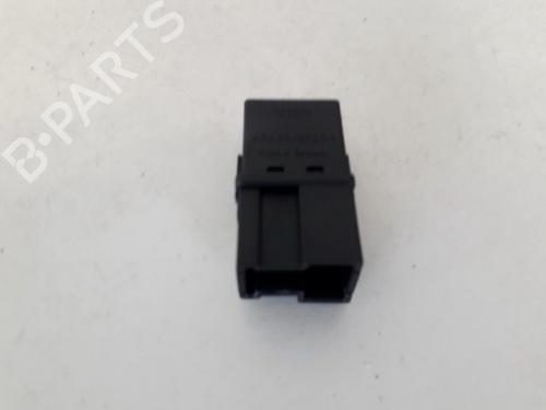 Used Electronic sensor Electronic sensor VOLVO V40 Estate (645) 1.8 (115 hp) 33074728 33074728