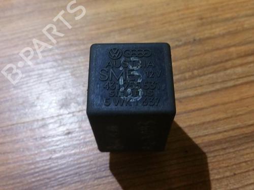 Used Electronic sensor Electronic sensor AUDI 80 B3 Saloon (893, 894, 8A2) 1.6 (75 hp) 33518794 33518794