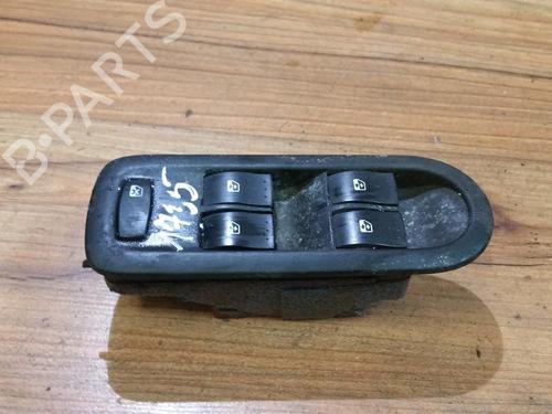 Used Switch Switch RENAULT MEGANE II (BM0/1_, CM0/1_) 1.5 dCi (BM0F, BM0T, BM2B, CM0F, CM0T) (82 hp) 33480120 33480120