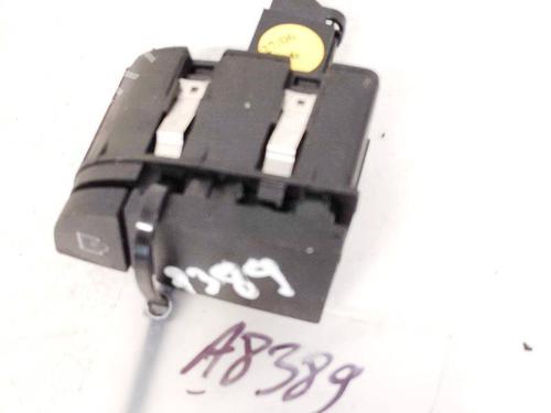 Used Switch Switch AUDI A6 C6 (4F2) 2.0 TFSI (170 hp) 35388480 35388480