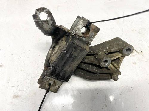 Used Engine mount Engine mount FIAT DOBLO MPV (119_, 223_) 1.3 JTD (75 hp) 32598457 32598457