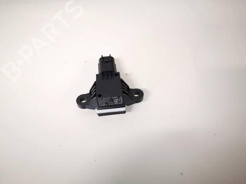 electronic-module-ford-puma-j2k-cf7-2019-32935018 main image