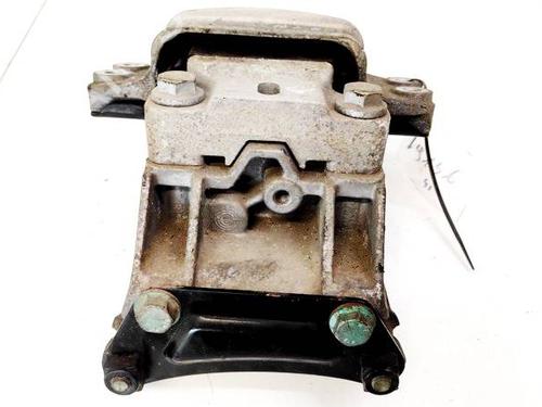 Used Engine mount Engine mount VW GOLF V (1K1) 1.4 16V (80 hp) 32945889 32945889