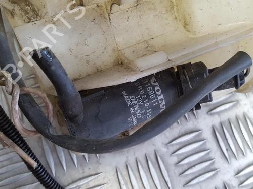 Used Washer pump Washer pump VOLVO S80 I (184) 2.5 TDI (140 hp) 35678555 35678555
