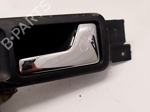 Used Front right interior door handle Front right interior door handle 34749828 34749828