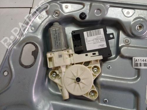 Rudehejsemotor bagstkærm højre Rudehejsemotor bagstkærm højre FORD C-MAX (DM2) 1.8 (125 hp) 36689345 36689345