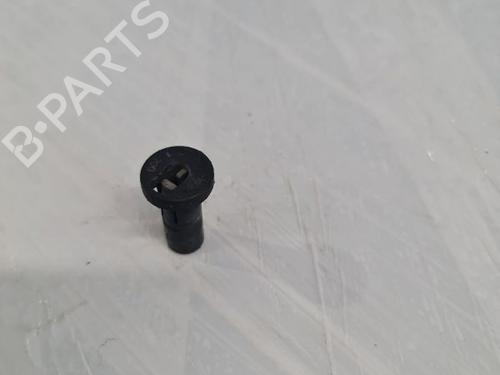 other-vw-passat-b5-variant-3b5-1997-1998-1999-2000-2001-34991208 main image