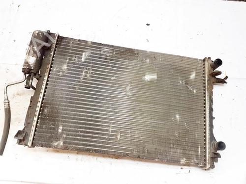 Used Water radiator Water radiator 35670988 35670988