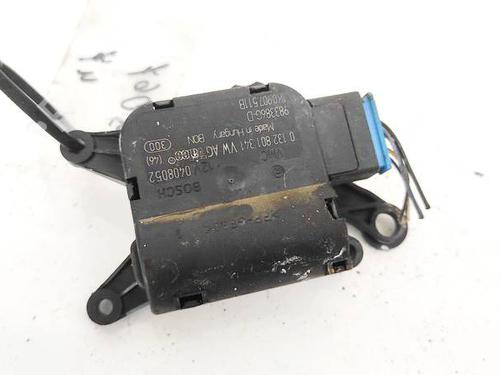 Used Electronic module Electronic module VW TOURAN (1T1, 1T2) 1.9 TDI (105 hp) 32945012 32945012