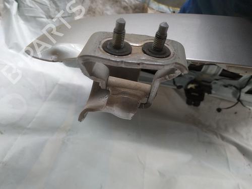Used Hinge/Door check strap Hinge/Door check strap 35413548 35413548