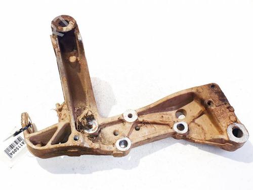 Used Right front suspension arm Right front suspension arm 37481356 37481356