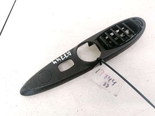 Used Air vent LANCIA PHEDRA (179_) 2.0 JTD (179.AXE1A) (107 hp) 32910379