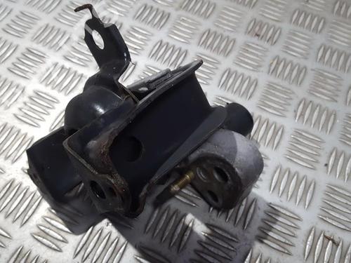 Used Engine mount Engine mount TOYOTA YARIS VERSO (_P2_) 1.3 (NCP20_, NCP22_, NCP20R, NCP22R) (84 hp) 33499603 33499603
