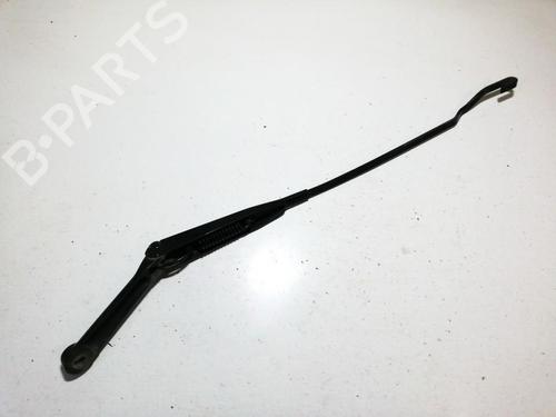 Used Front windshield wiper arm Front windshield wiper arm 33507583 33507583