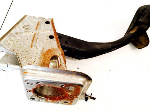 Pedal Pedal VW PASSAT B6 (3C2) 2.0 TDI (140 hp) 36688255 36688255