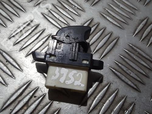 switch-mazda-6-hatchback-gg-2002-2003-2004-2005-2006-2007-2008-33499442 main image