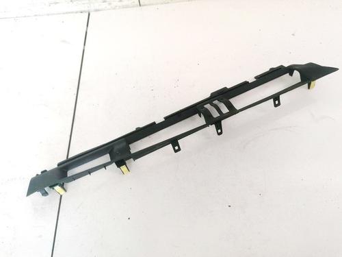 other-toyota-auris-_e18_-2012-2013-2014-2015-2016-2017-2018-2019-35440663 main image