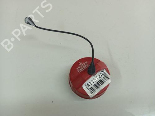 Used Fuel cap Fuel cap 37228063 37228063