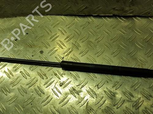 tailgate-lift-support-opel-astra-h-a04-2004-2005-2006-2007-2008-2009-2010-2011-2012-2013-2014-35656314 main image