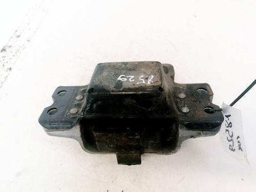 engine-mount-vw-passat-b6-3c2-2005-2006-2007-2008-2009-2010-2011-32920087 main image