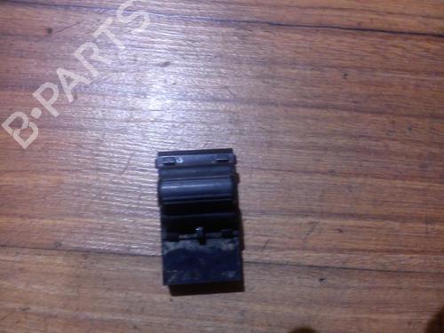 Used Switch Switch SUZUKI BALENO Hatchback (EG) 1.3 i 16V (SY413) (85 hp) 33482607 33482607