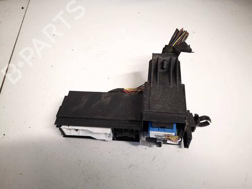 Used Fuse box Fuse box LEXUS IS II (_E2_) 220d (ALE20) (177 hp) 32559676 32559676