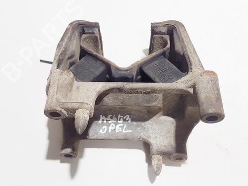 Used Engine mount Engine mount OPEL VECTRA B (J96) 1.6 i 16V (F19) (100 hp) 33529758 33529758