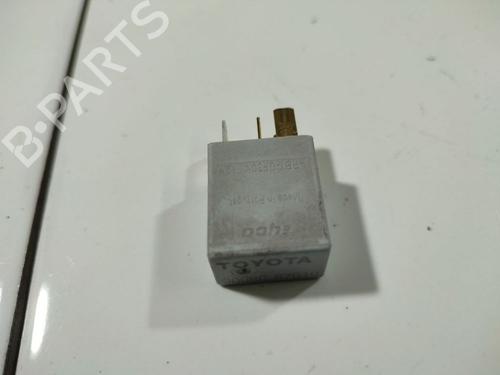 other-toyota-auris-_e15_-2006-2007-2008-2009-2010-2011-2012-2013-32556390 main image